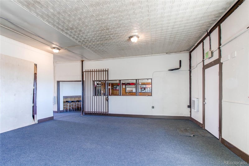 618 1st Ave, Deer Trail, CO 80105