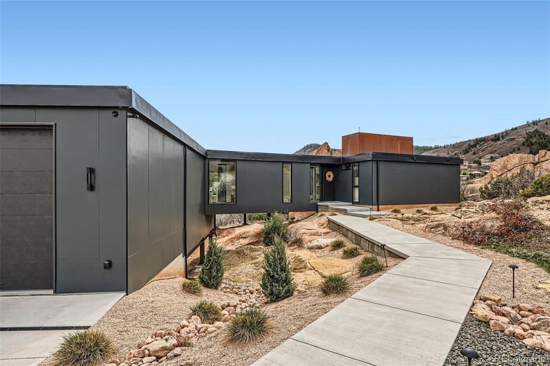 6129 Woodbine Way, Littleton, CO 80125