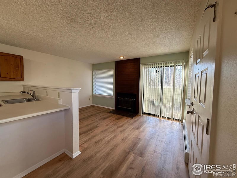 8044 Countryside Pk #220, Longmont, CO 80503