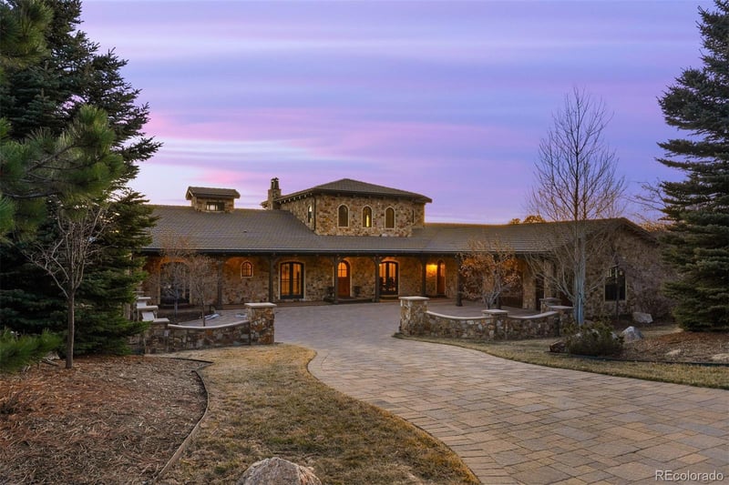 1042 Country Club Estates Dr, Castle Rock, CO 80108