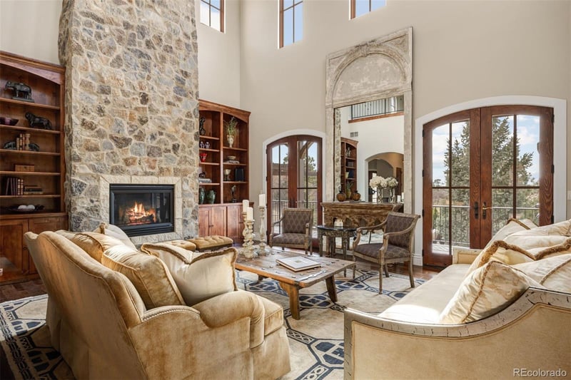 1042 Country Club Estates Dr, Castle Rock, CO 80108