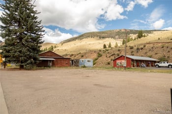 704 La Garita St, Creede, CO 81130