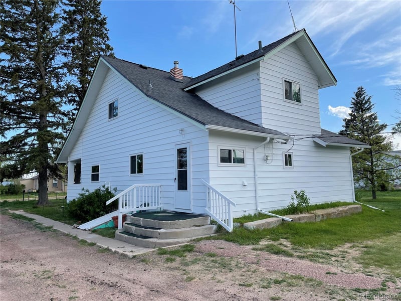 117 Lincoln Ave, Arriba, CO 80804