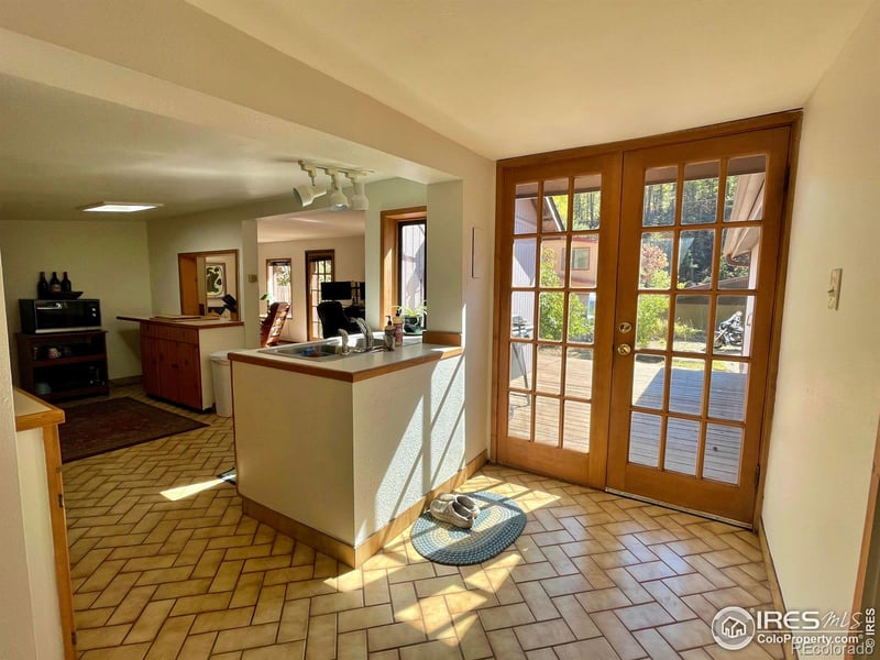 28 Ward St, Jamestown, CO 80455