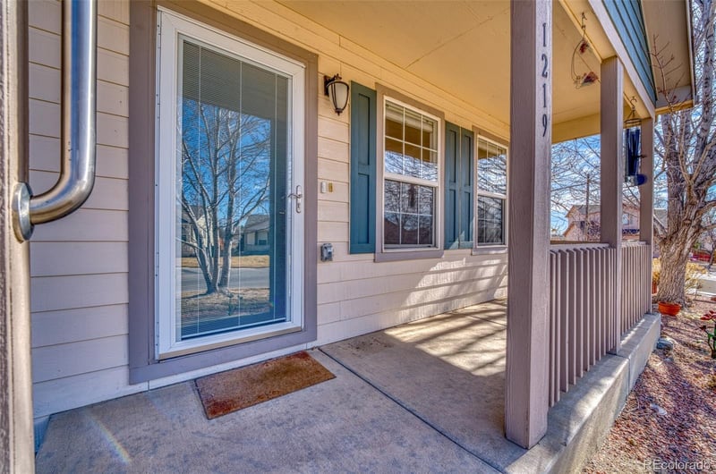1219 Silver Hawk Ct, Pueblo, CO 81008