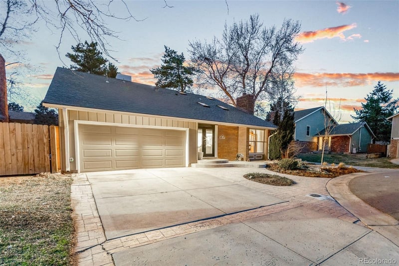 2867 S Oswego Ct, Aurora, CO 80014