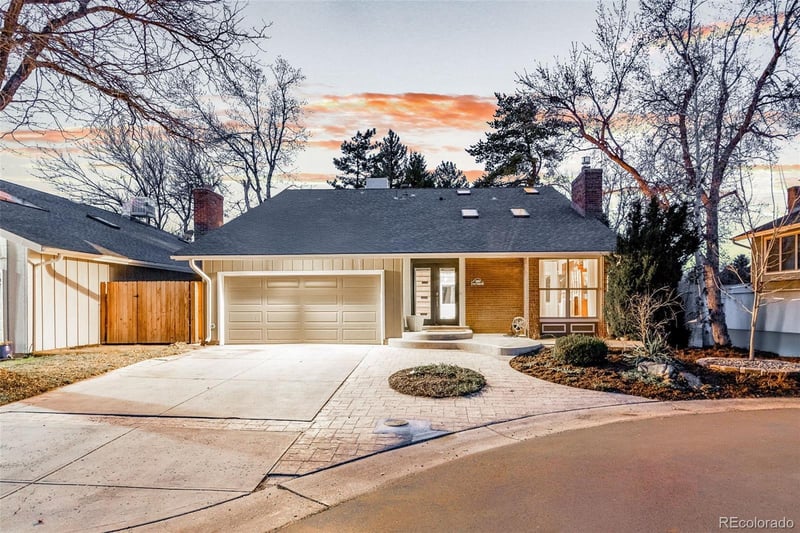 2867 S Oswego Ct, Aurora, CO 80014