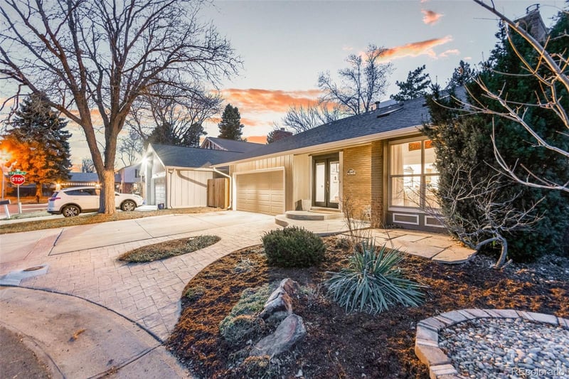 2867 S Oswego Ct, Aurora, CO 80014