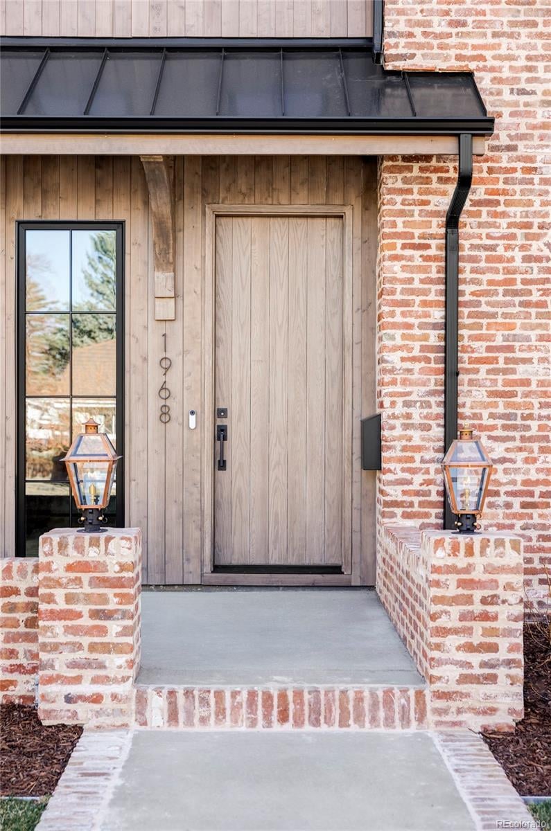1968 S Washington St, Denver, CO 80210