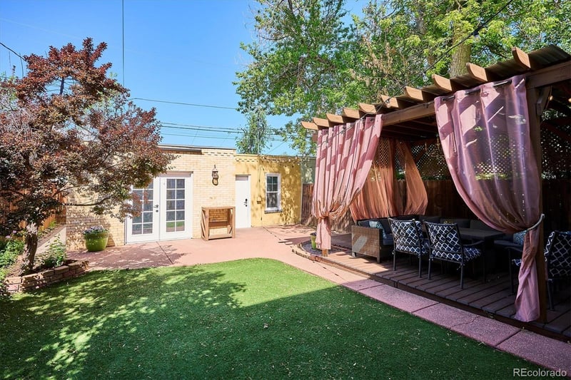 263 N Logan St, Denver, CO 80203