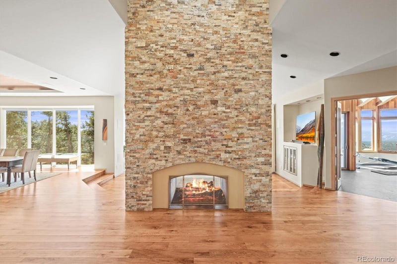 1763 Montane Dr E, Golden, CO 80401