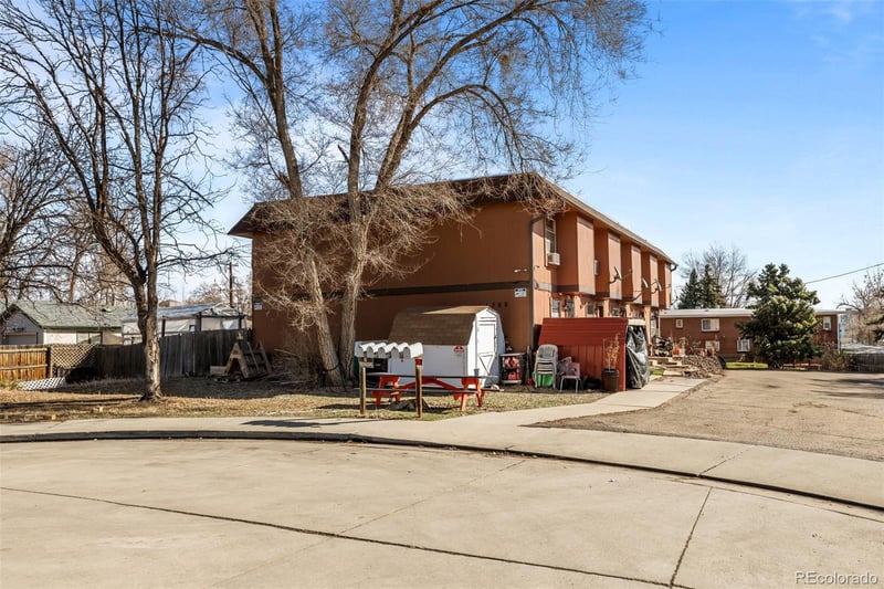 1300 Balsam St, Lakewood, CO 80214