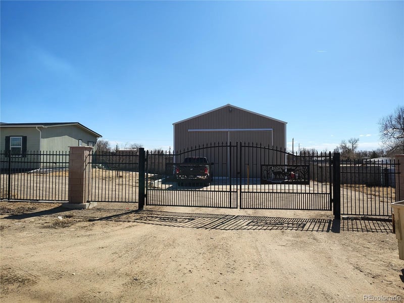 15460 Casler Ave, Fort Lupton, CO 80621