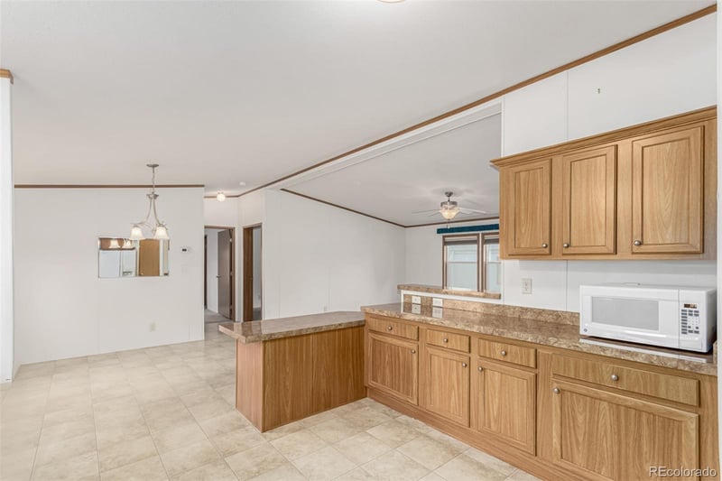 6705 S Santa Fe Dr Lot 43, Littleton, CO 80120