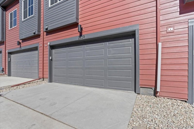 2839 103rd Dr, Thornton, CO 80229