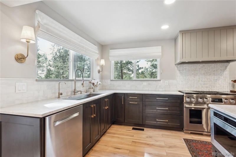 1322 Tomichi Dr, Franktown, CO 80116