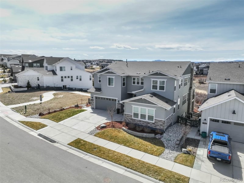 6977 Copper Sky Cir, Castle Pines, CO 80108