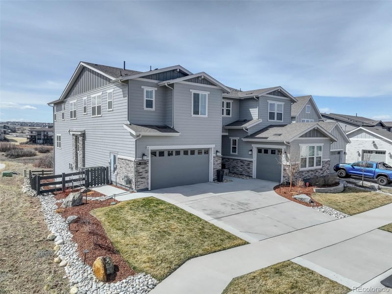 6977 Copper Sky Cir, Castle Pines, CO 80108