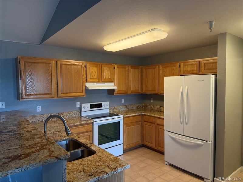 12304 W Cross Dr #304, Littleton, CO 80127