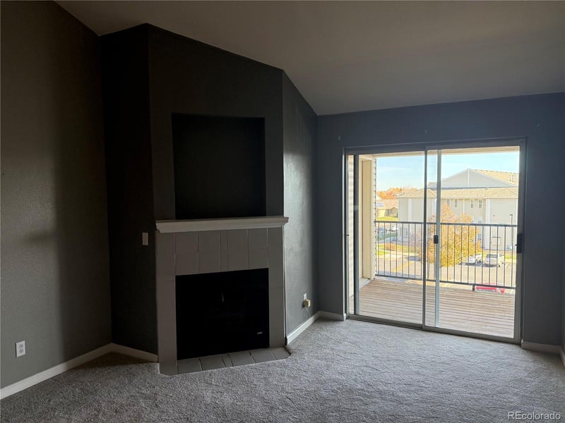12304 W Cross Dr #304, Littleton, CO 80127