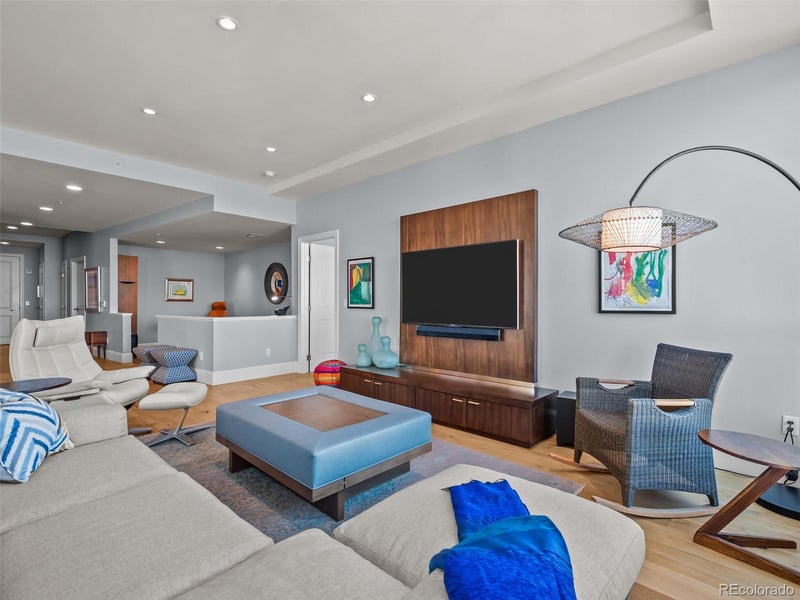 2001 Lincoln St #2724, Denver, CO 80202