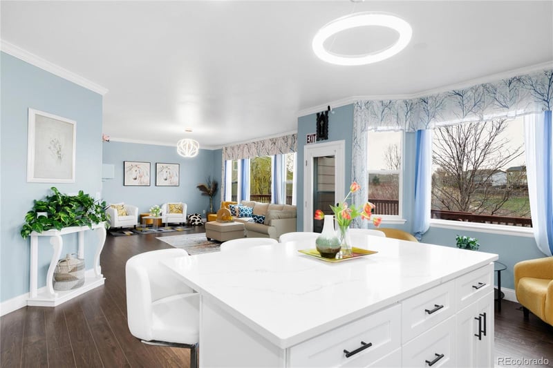 21062 E Mansfield Pl, Aurora, CO 80013
