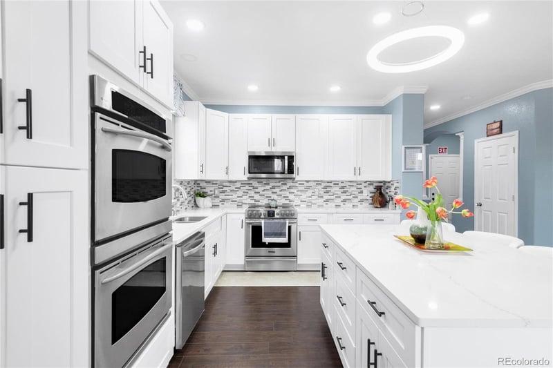 21062 E Mansfield Pl, Aurora, CO 80013