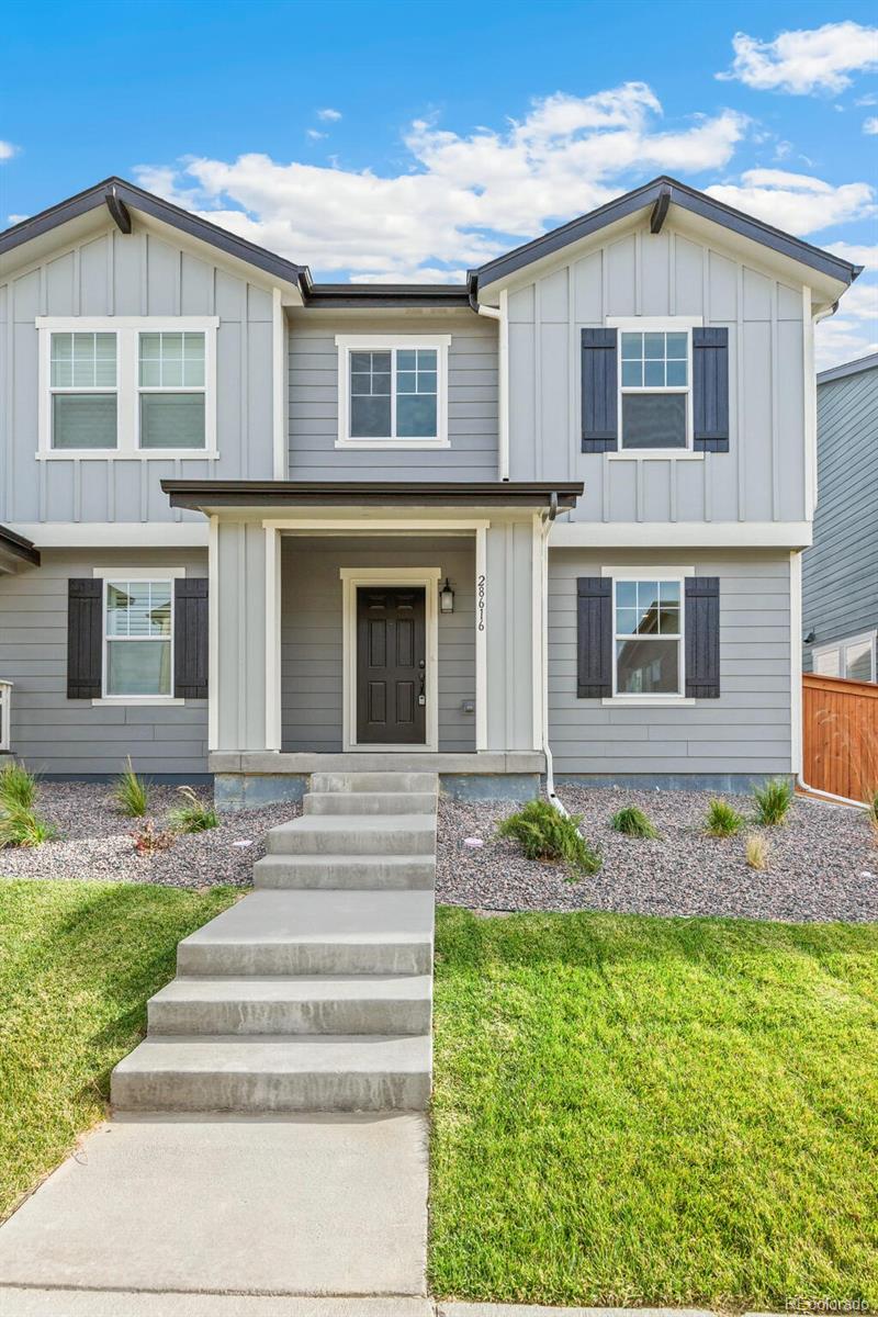 28616 6th Pl, Watkins, CO 80137