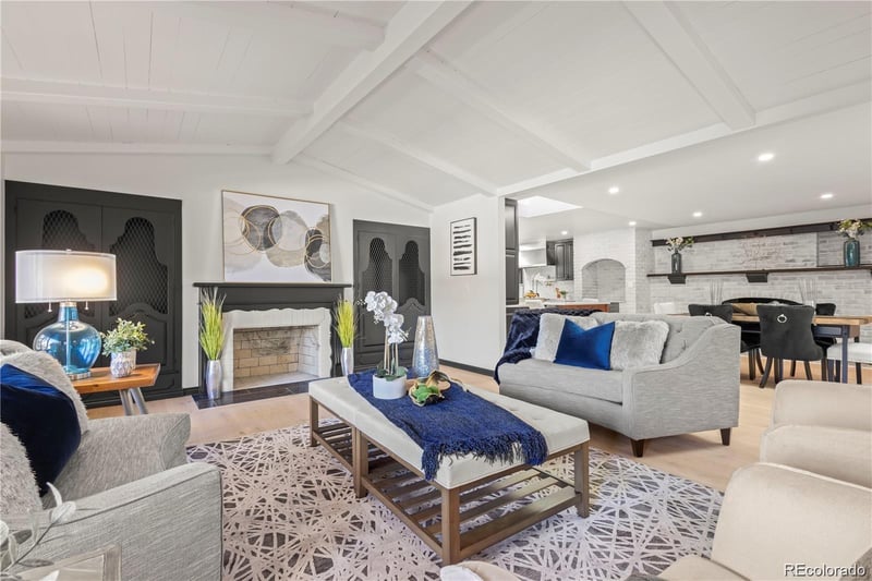 1810 Winfield Dr, Lakewood, CO 80215