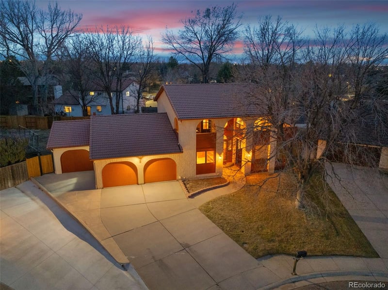 5 Sandcastle Ct, Pueblo, CO 81001