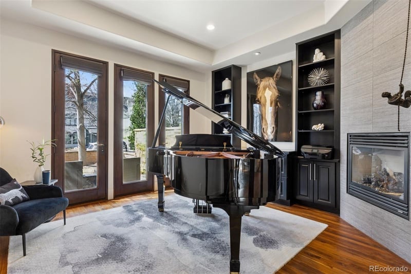 138 Monroe St, Denver, CO 80206