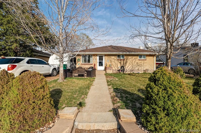 518 Cherry St, Hudson, CO 80642