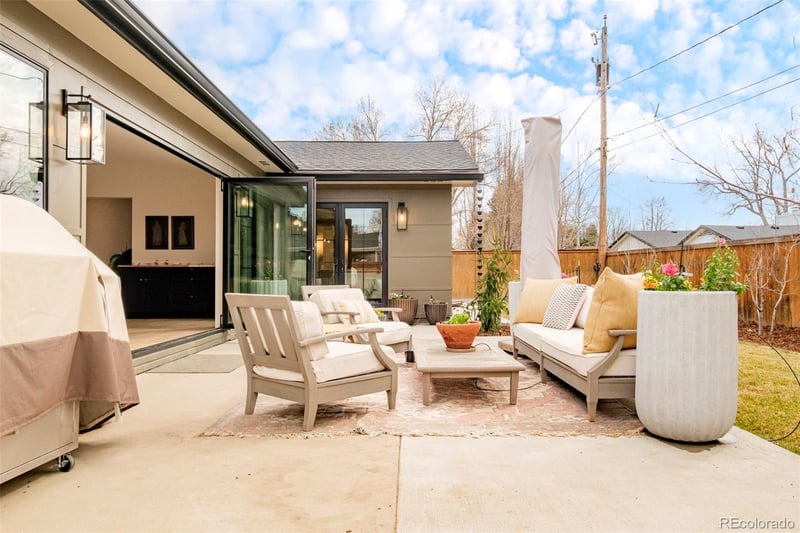 3235 S Saint Paul St, Denver, CO 80210