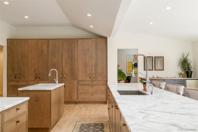 3235 S Saint Paul St, Denver, CO 80210