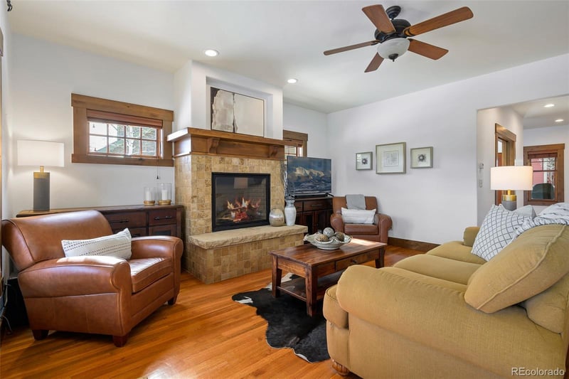 21 Meadow Trl, Fraser, CO 80442
