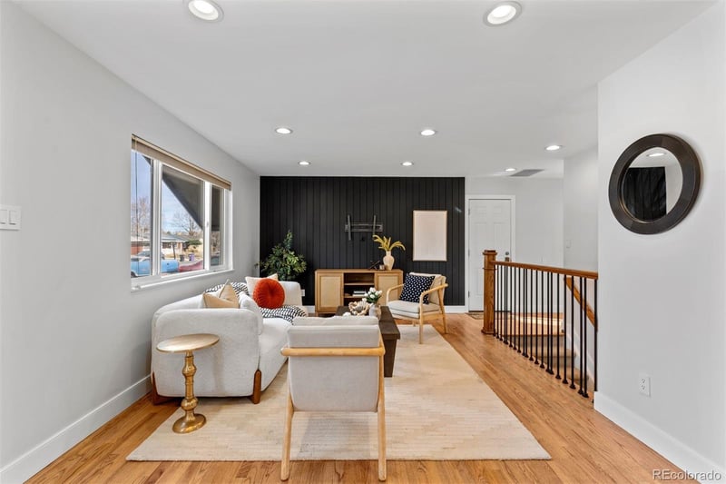 756 S Glencoe St, Denver, CO 80246