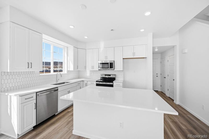 17164 91st Ln, Arvada, CO 80007