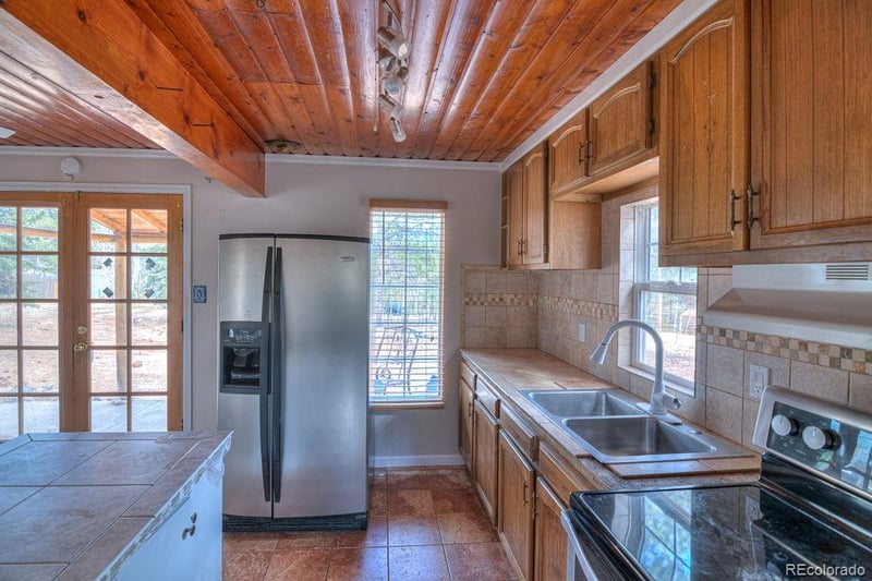 11 Hupp Rd, Bailey, CO 80421