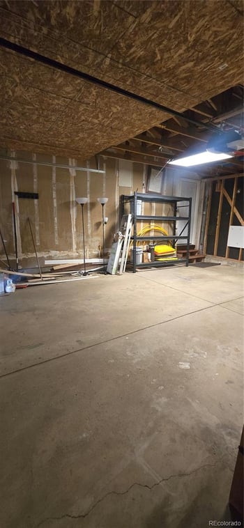 1024 Mobile St, Aurora, CO 80017