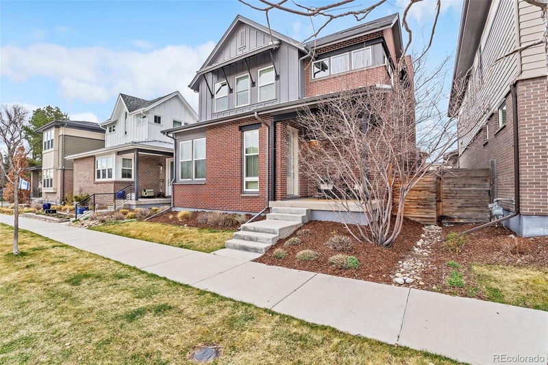 82 Oneida St, Denver, CO 80230