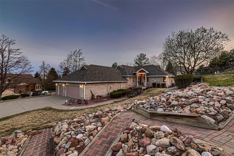 7769 W 70th Dr, Arvada, CO 80004