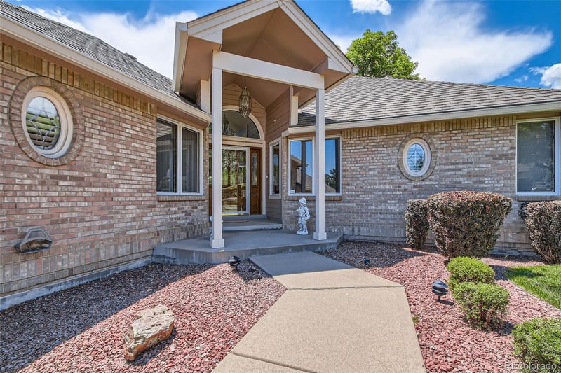 7769 W 70th Dr, Arvada, CO 80004