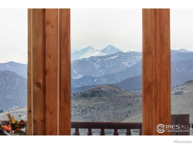 370 Blue Mountain Trl, Lyons, CO 80540