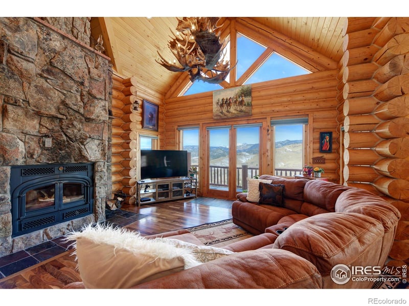 370 Blue Mountain Trl, Lyons, CO 80540