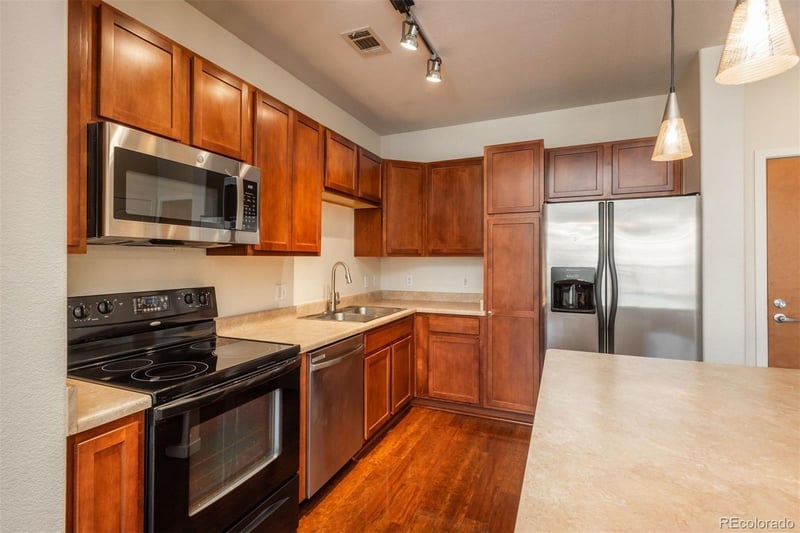 13456 Via Varra #208, Broomfield, CO 80020