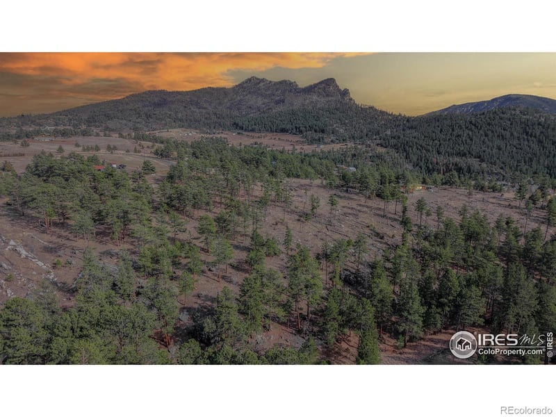 338 Bobcat Pl, Drake, CO 80515