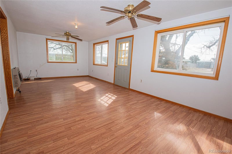 455 Elm St, Deer Trail, CO 80105