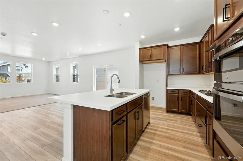 3297 Duquesne Way, Aurora, CO 80019