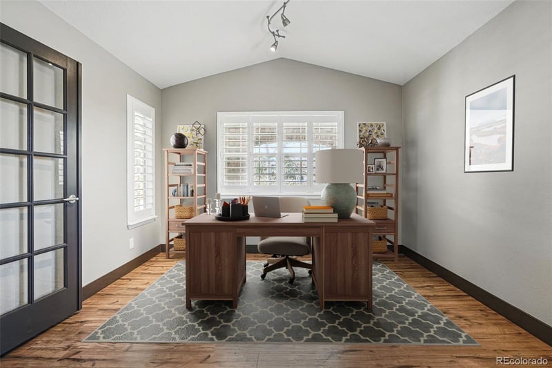 19423 W 52nd Dr, Golden, CO 80403