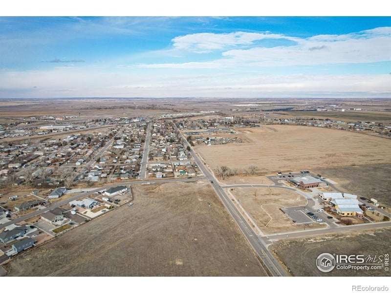 250 Buckboard Dr, Hudson, CO 80642